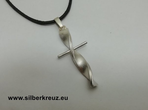 Verdreht - Kreuz Silber 925